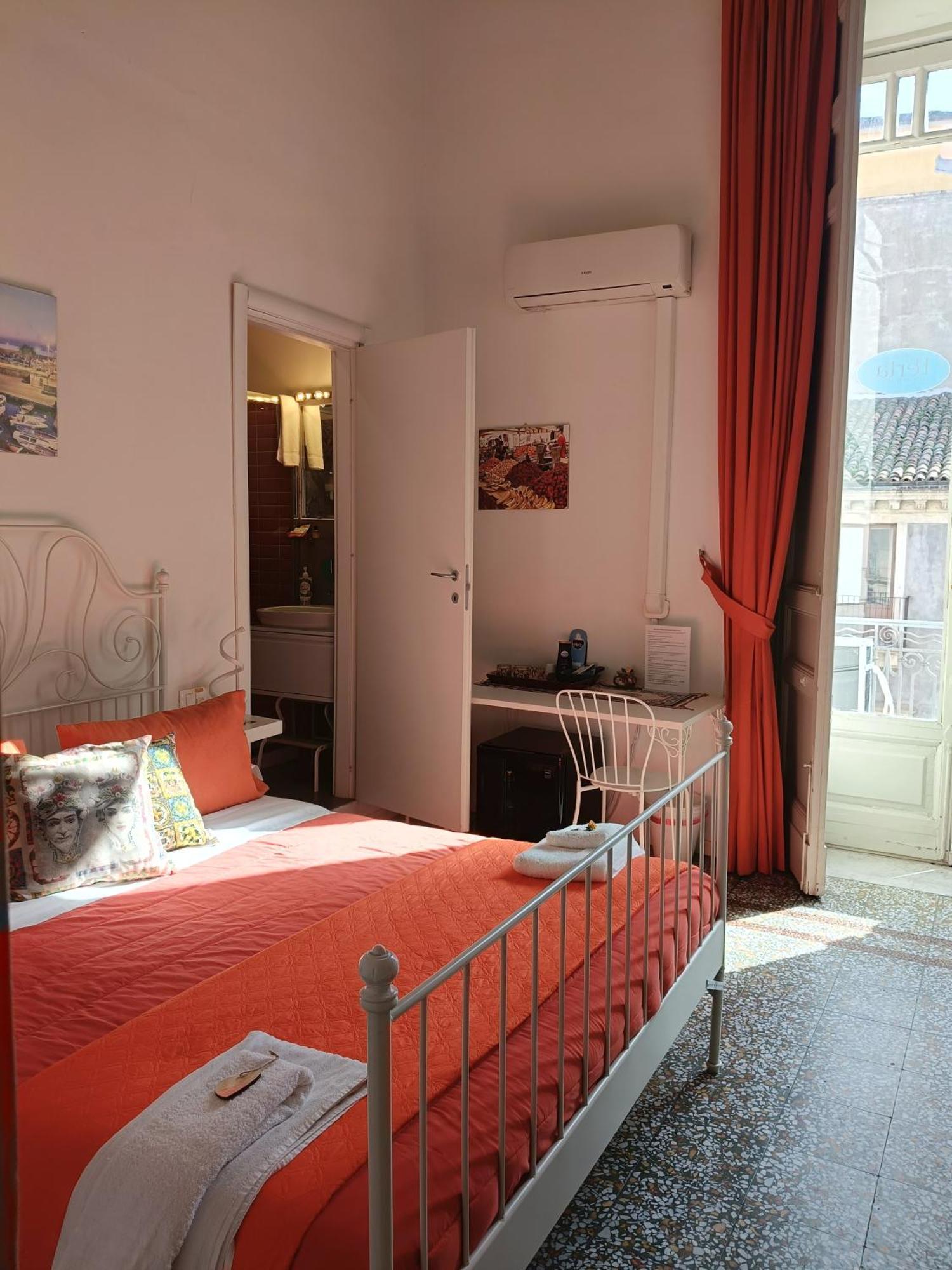 B&B Perla Catania Luaran gambar